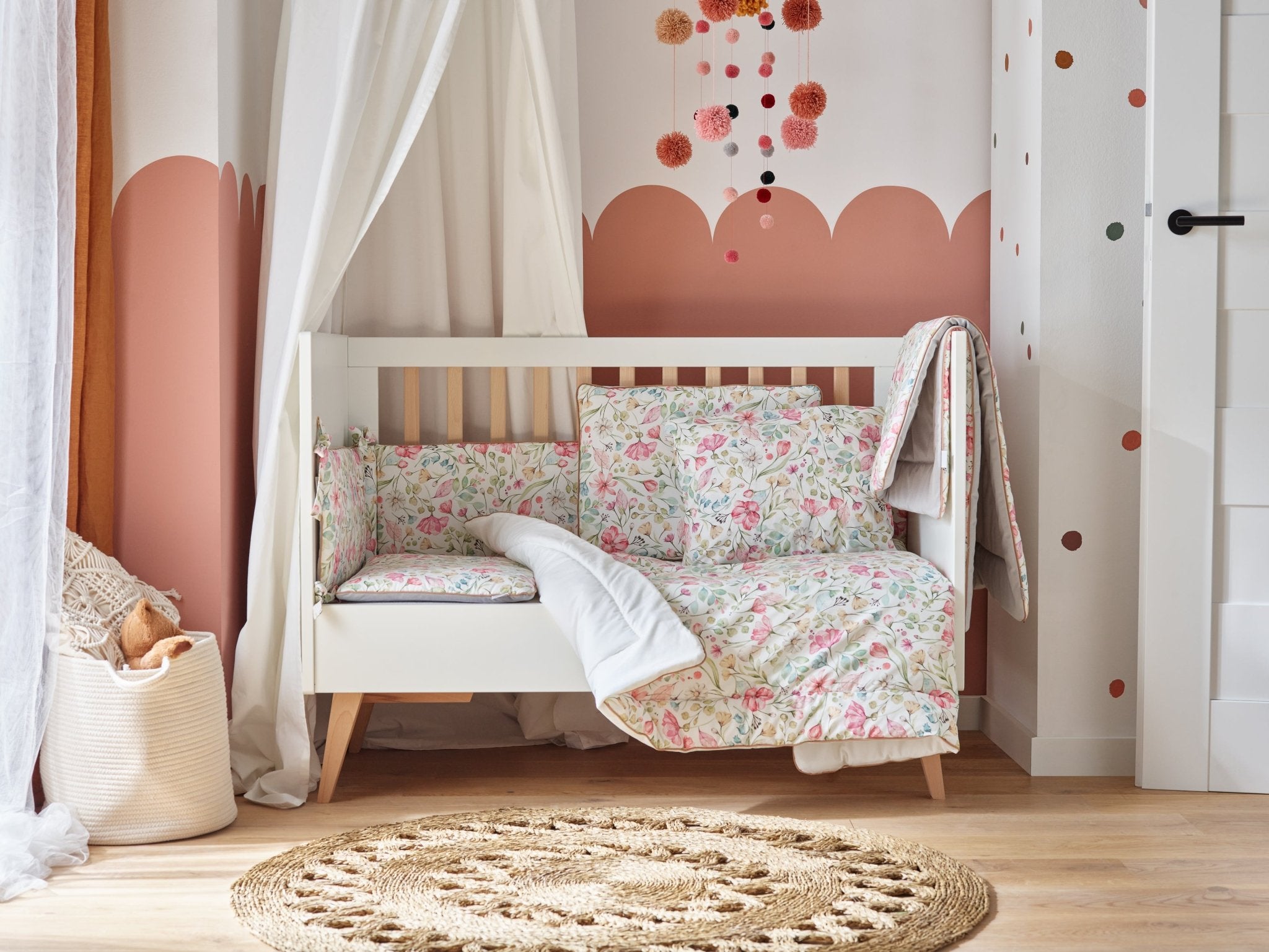 Saga Newborn to 8 year room - Scandinavian Stories by Marton