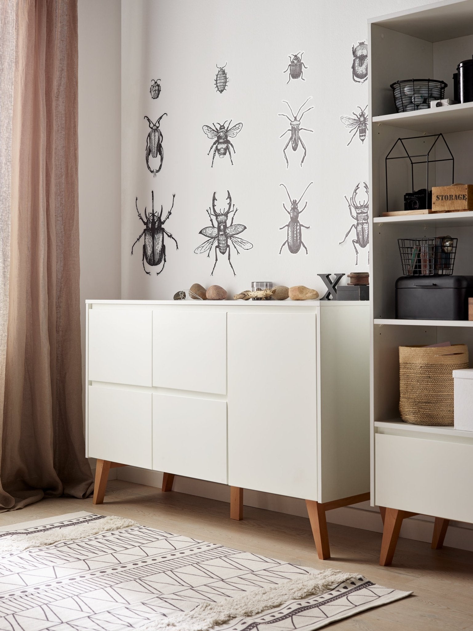 Saga 4-chest of drawer + 1 door Grey color - Scandinavian Stories by Marton