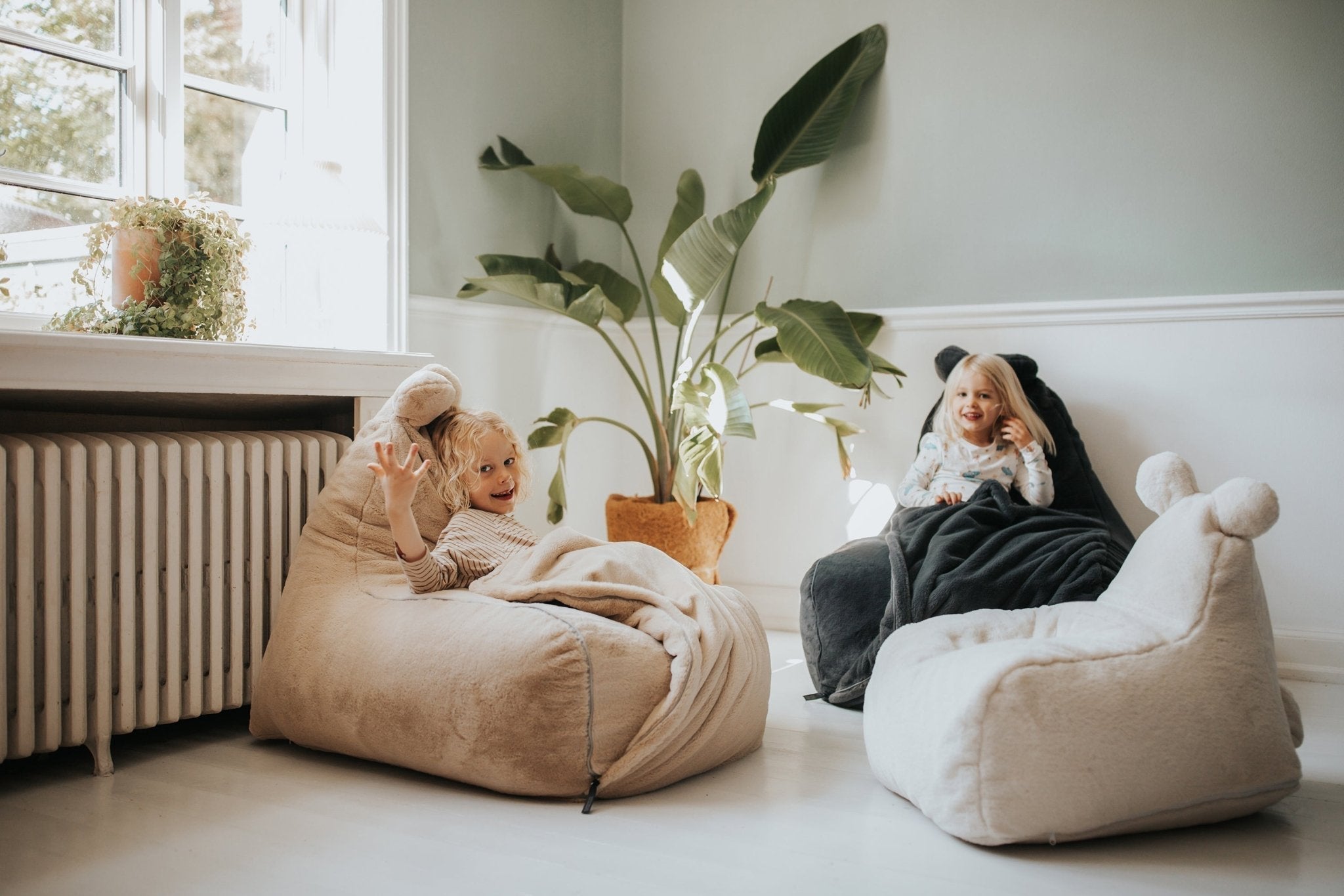 TEDDY S Bean Bag, Fur Beige - Scandinavian Stories by Marton